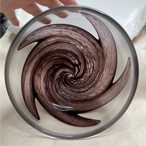 Vintage Bowl Designed by Willy Johansson (WJ) for Hadeland Glassworks of Norway - Picture 1 of 6